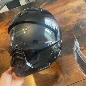 Black helmet size 3XL